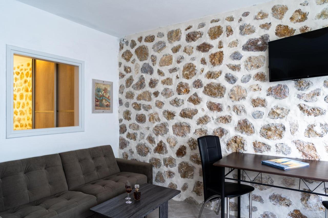 Ferienwohnung Aroma Cavas Pýrgos Exterior foto